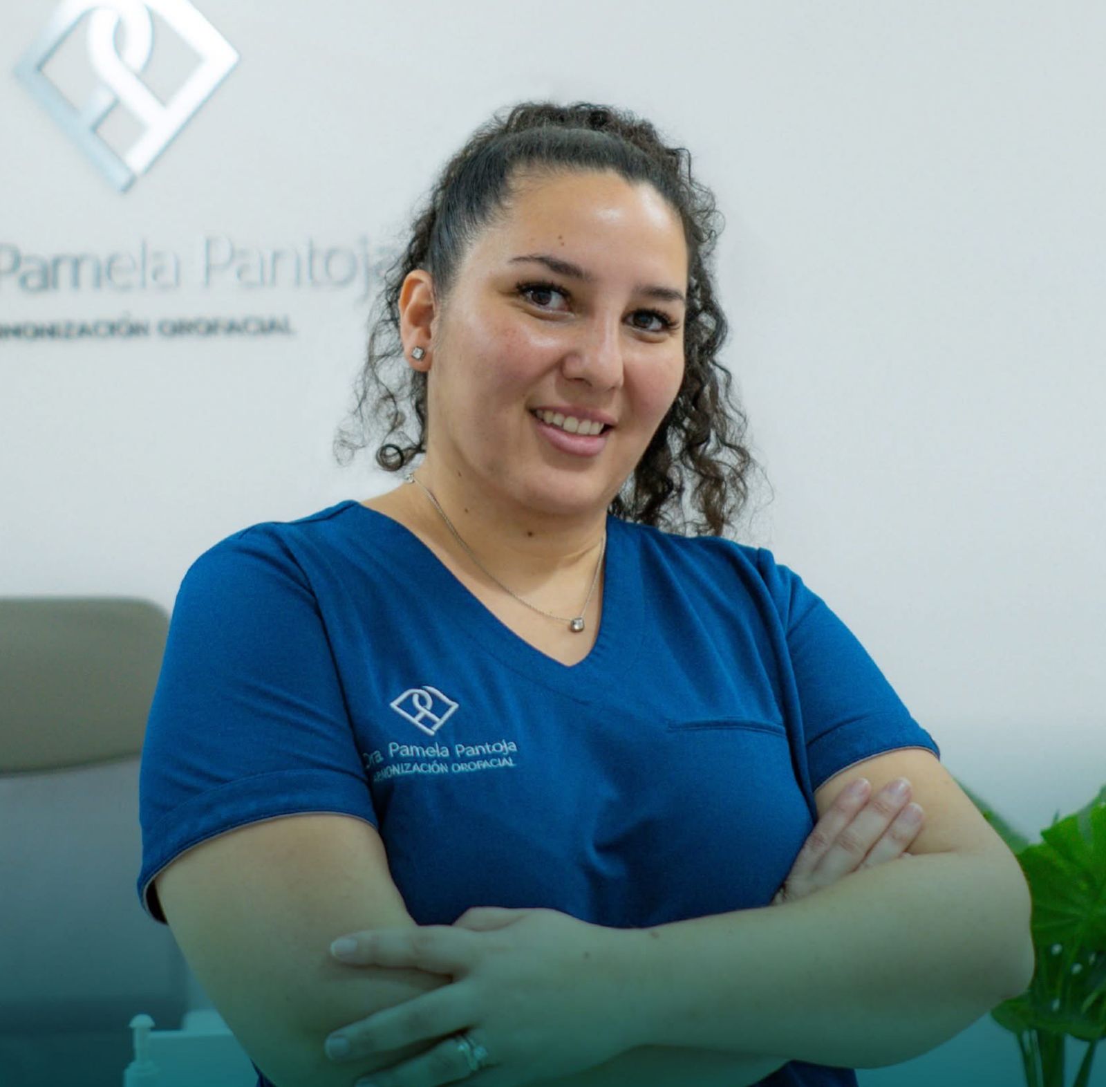 Dra. Pamela Pantoja Domínguez